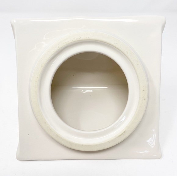 RAE DUNN STORE Cookie Jar Kitchen Storage Canister - Picture 7 of 10